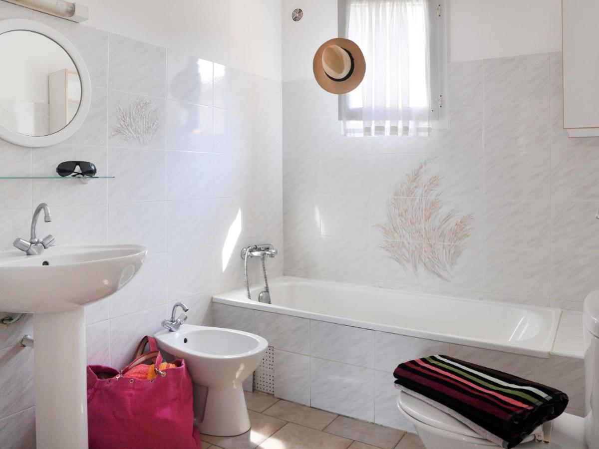 Holiday Home Les Chenes - Maa200 By Interhome Борго Екстериор снимка